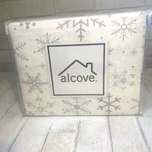 Queen Flannel Sheet Set Alcove New Snowflakes